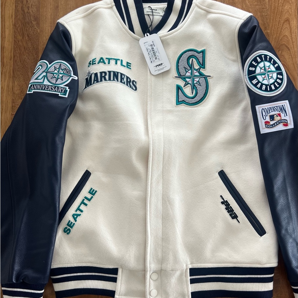 Seattle Mariners Varsity Jacket - Navy and Crème
